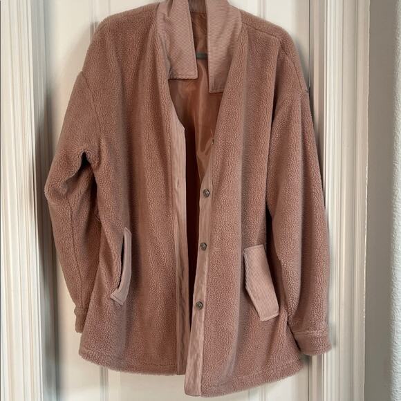 Jackets & Blazers - Never Worn Cozy Pink Fleece Jacket